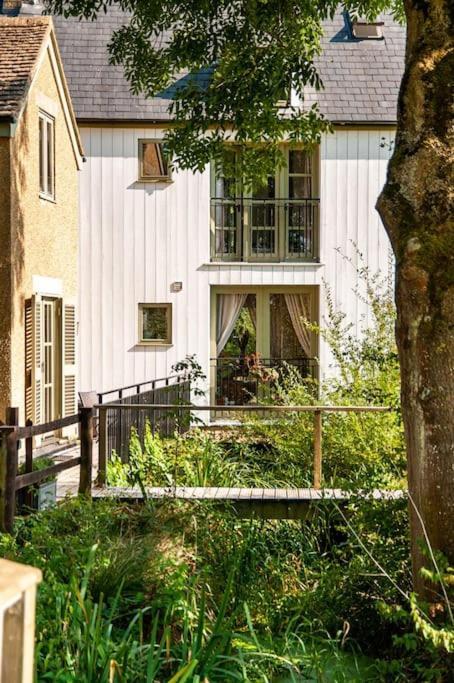 Castleford Cottage , Lowermill Estate Somerford Keynes エクステリア 写真