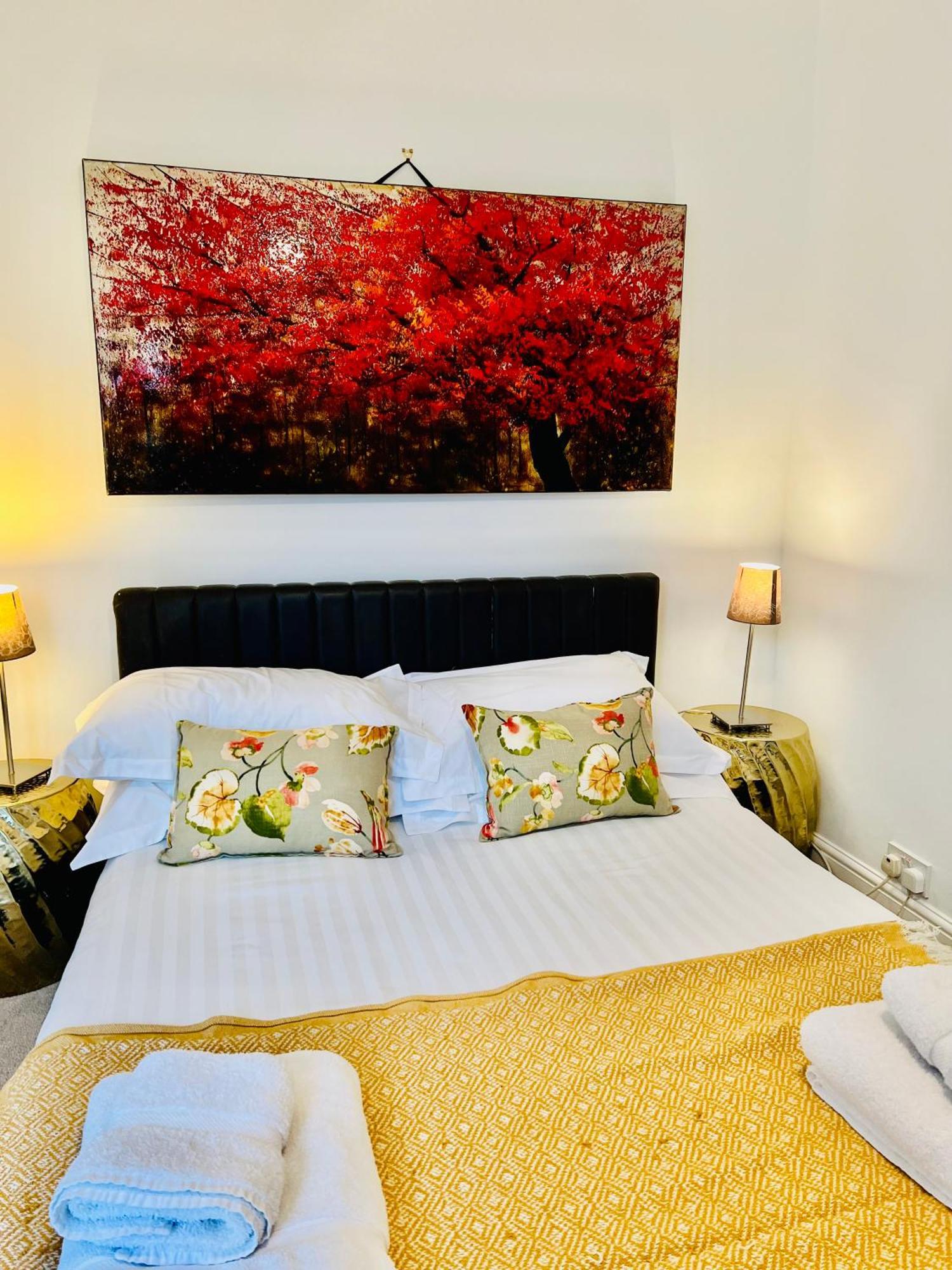Castleford Cottage , Lowermill Estate Somerford Keynes エクステリア 写真